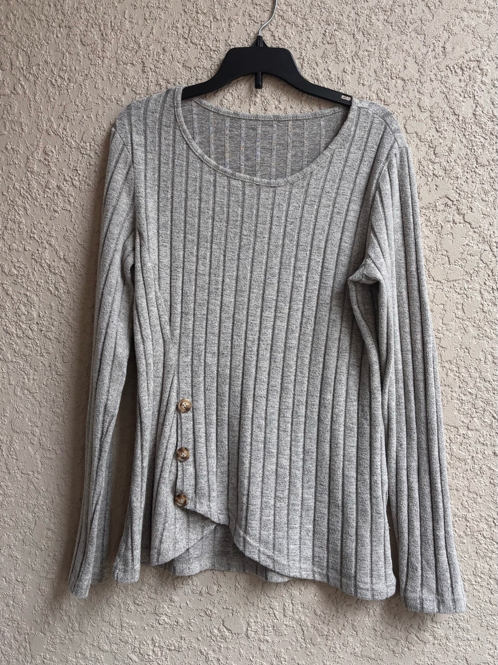 Women’s Grey Ribbed Long-Sleeve Top with Button Detail